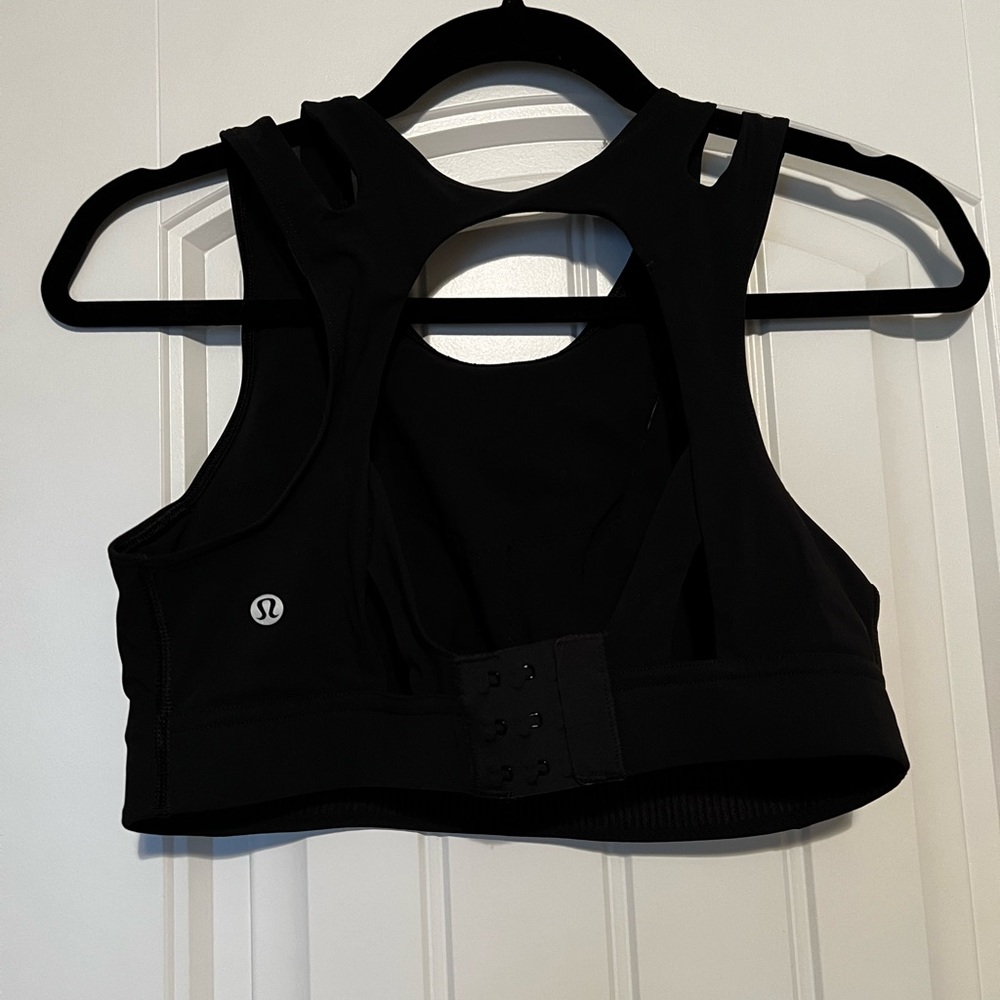 High Neck Lululemon sports bra